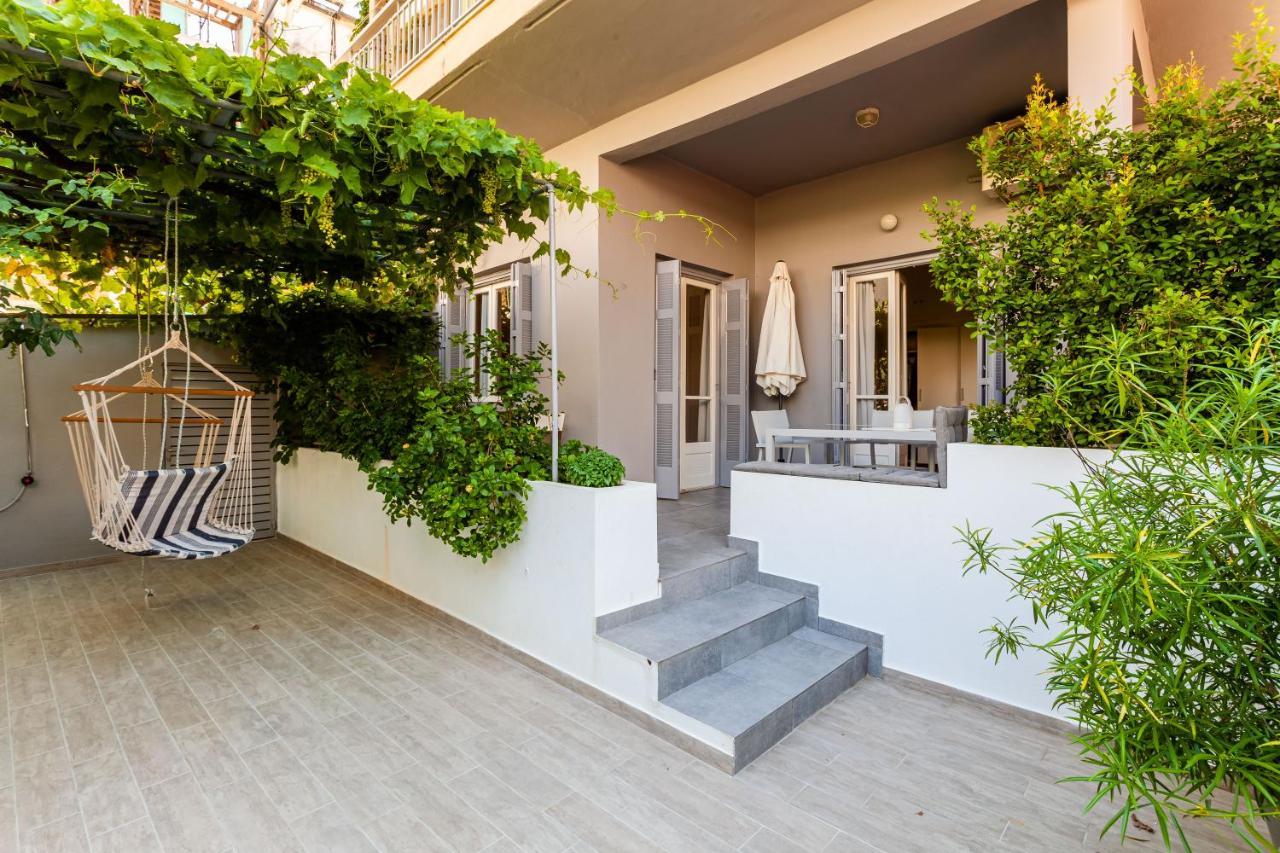 A Homes Greece - Urban Garden Retreat קלמאטה מראה חיצוני תמונה